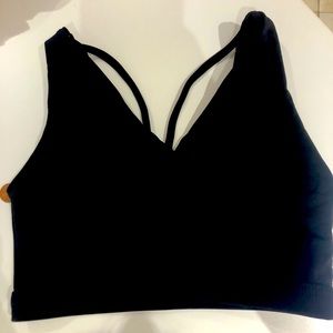 Onzie Black flow sports bra